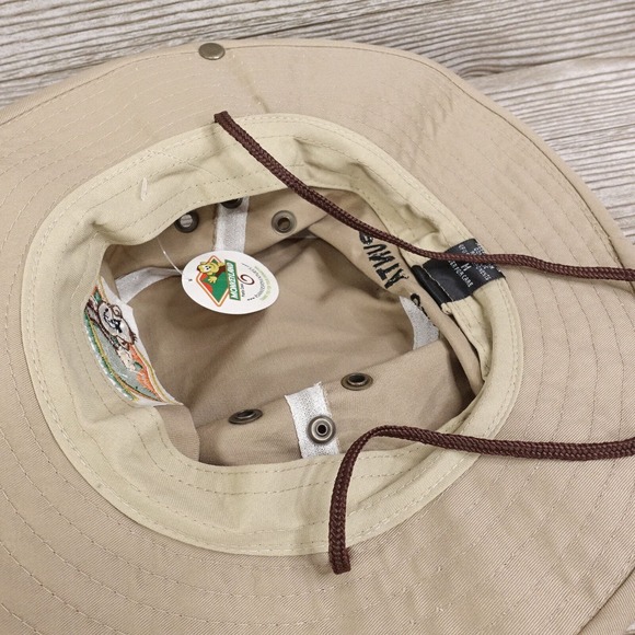NEW! MONKEYLAND PUNTA CANA TRAVEL TAN TRAPPER HAT CAP SZ M NWT - Picture 7 of 9